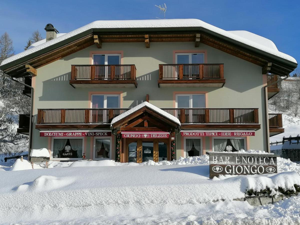 Giongo Residence - Appartamenti Lavarone Luaran gambar