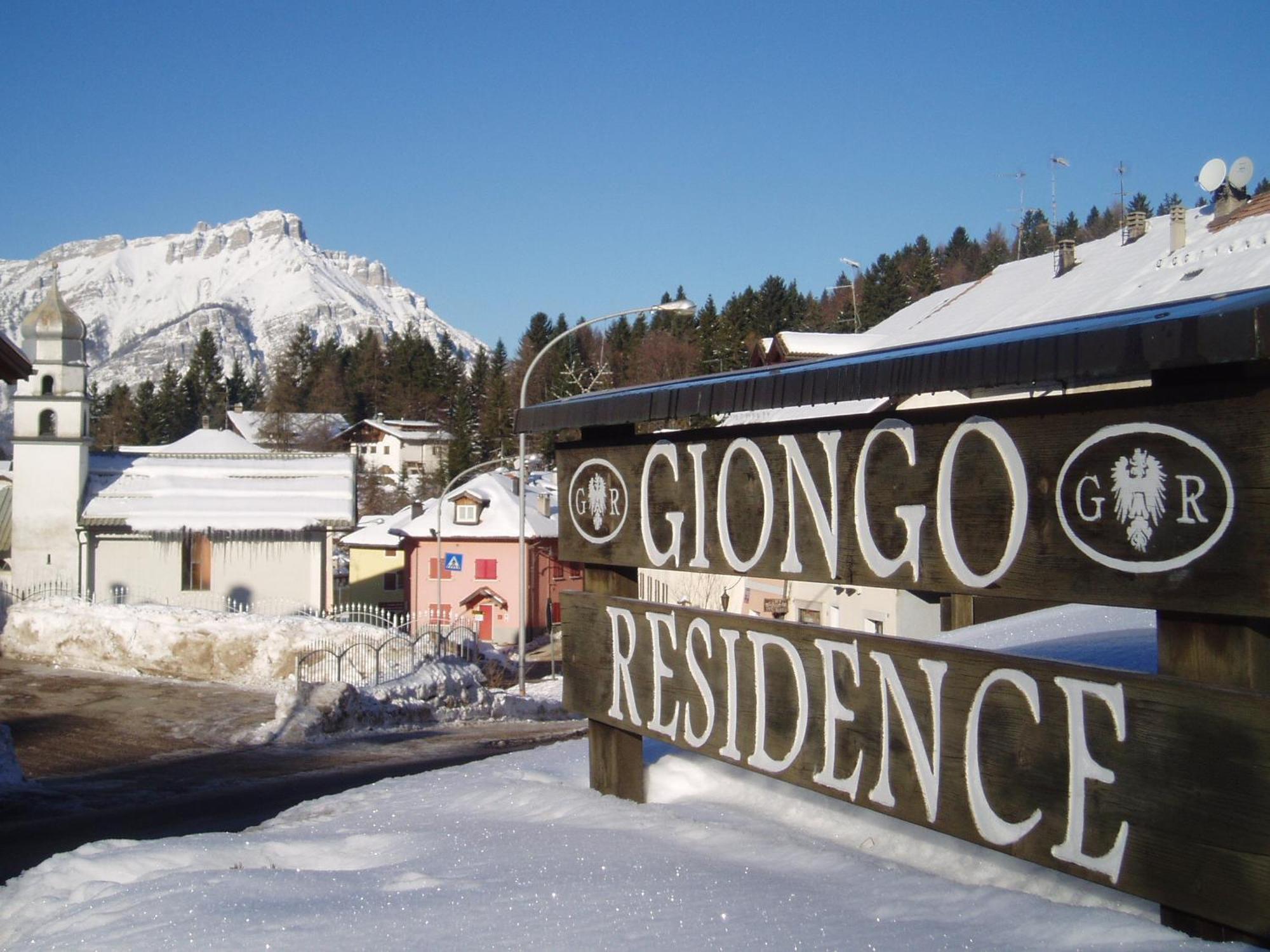 Giongo Residence - Appartamenti Lavarone Luaran gambar